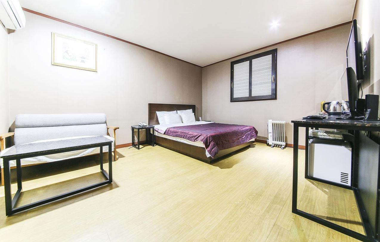 יונגין Valentine Motel מראה חיצוני תמונה